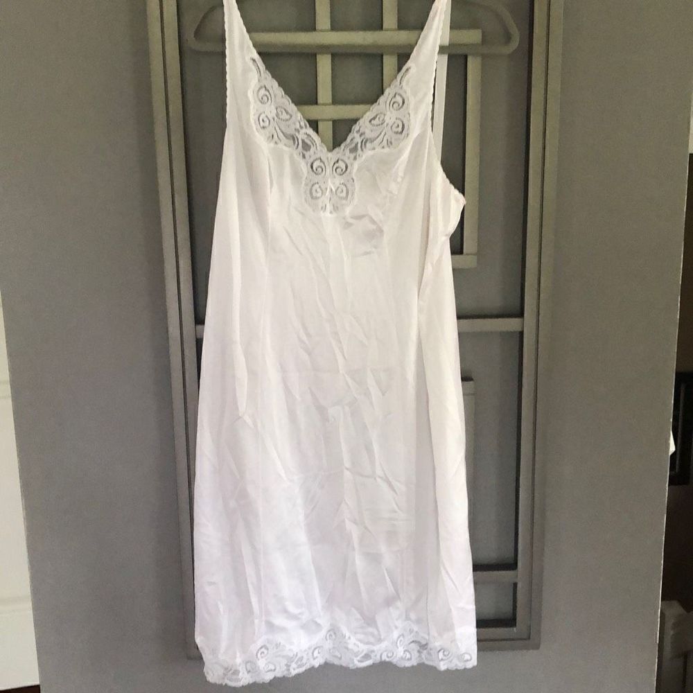 Bali white ￼ Satin slip nightgown size 36